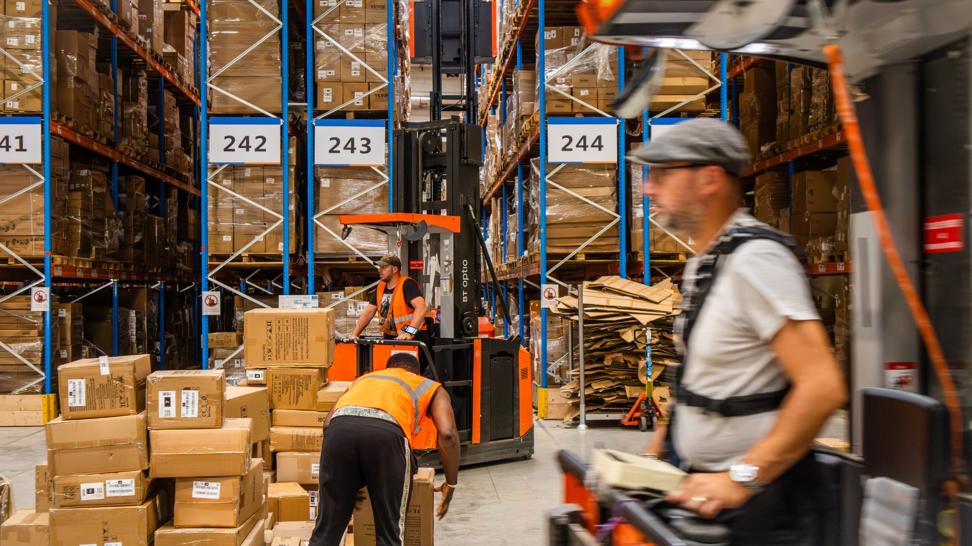 Global Commerce Fulfillment_Fulfillment Center in France